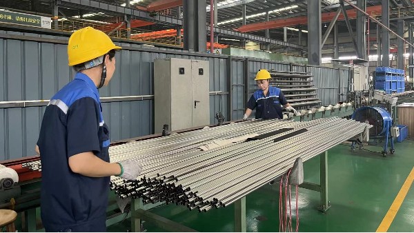 新能源電池行業(yè)不銹鋼管選擇！